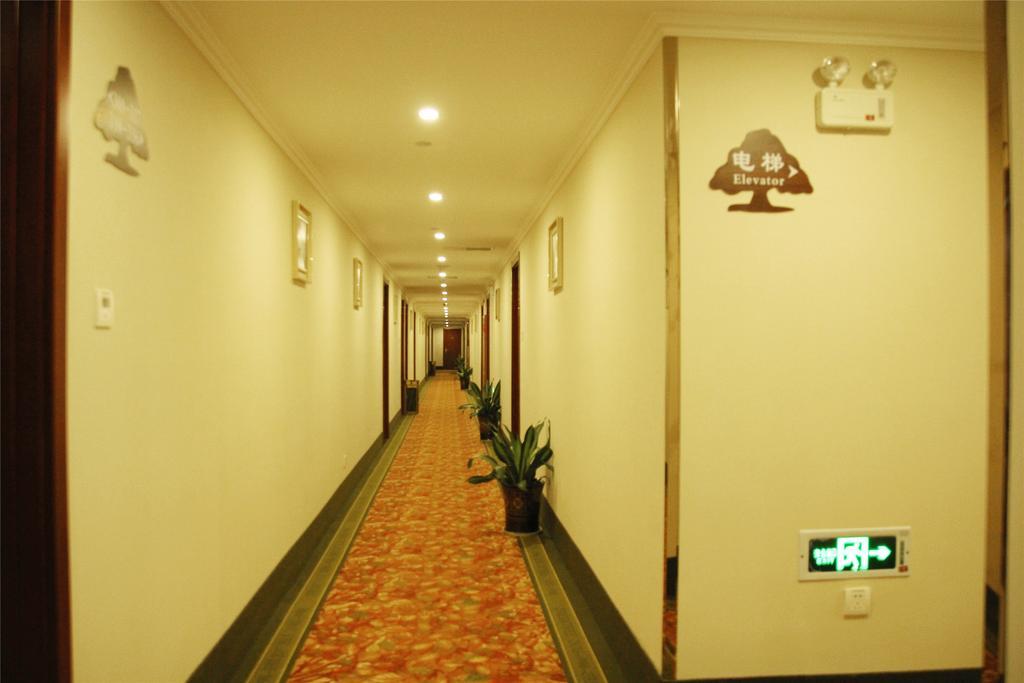 Greentree Inn Henan Xinyang Changan Road Business Hotel Xinyang (Henan) ภายนอก รูปภาพ